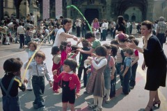 47-Festa-in-piazza.-3-giugno-1978-Archivio-Lia-Sarchi.